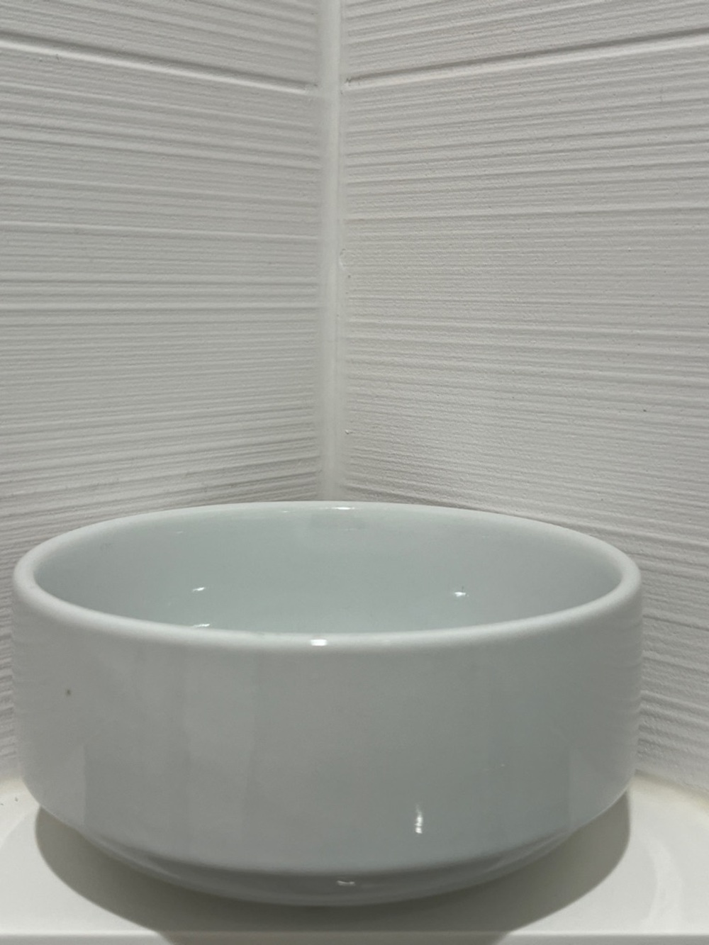 Varick Café Porcelain Bowl & Rene Orzorio Mug White Gloss Porcelain - Picture 8 of 12